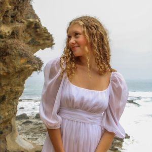 Meet your Posher, Leah